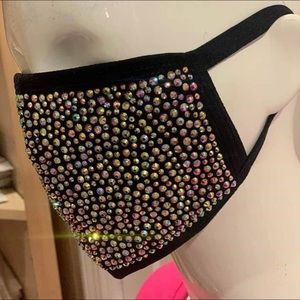 COPY - Facial Mask with filter